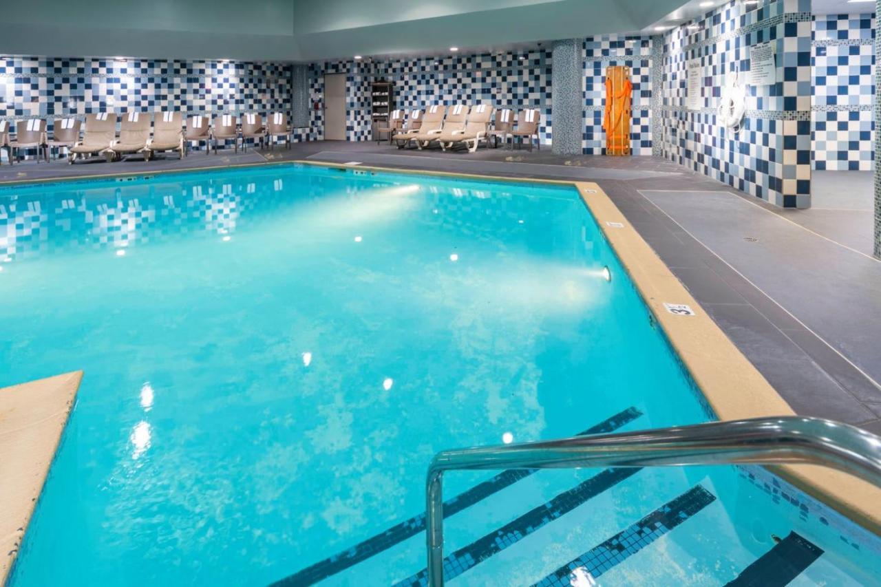 Holiday Inn Louisville East - Hurstbourne By Ihg Extérieur photo